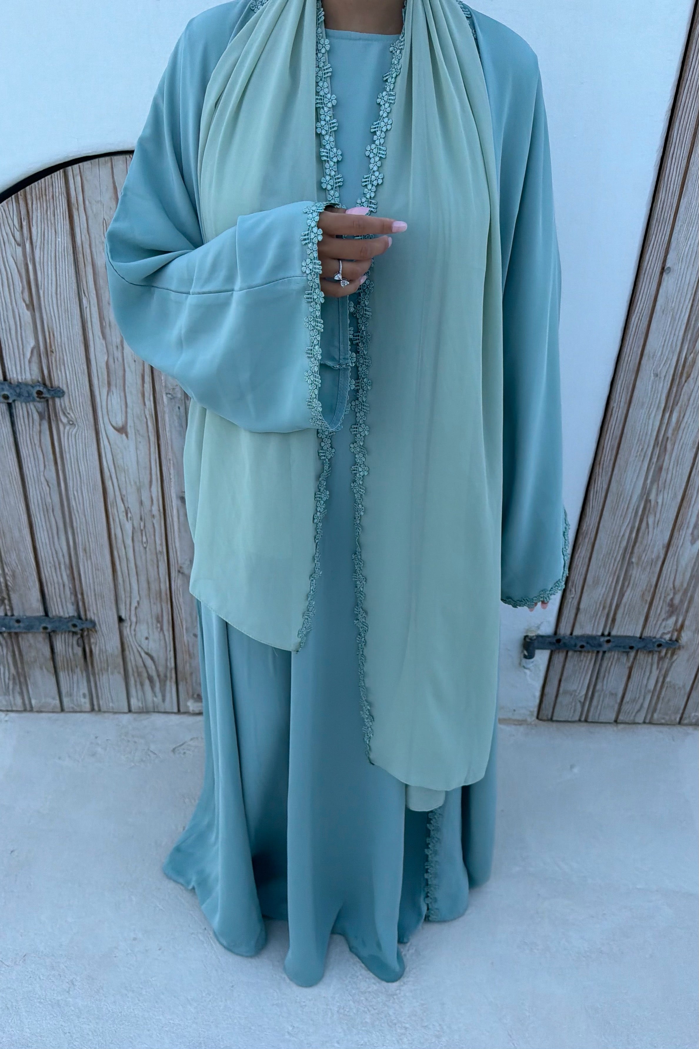 Abaya fleurie Verte